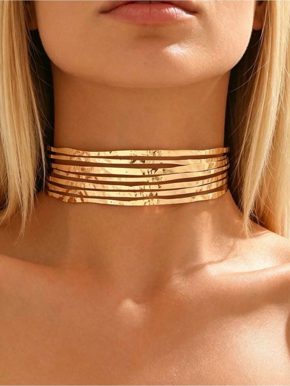 Elegant Gold Multi-Band Choker Necklace - Women's Jewelry - Picture 3 of 4